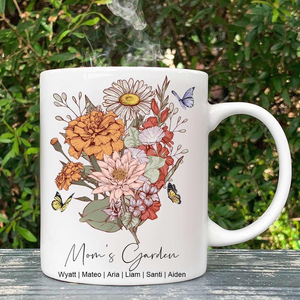Personalized Mom's Garden Mug With Birth Flower Bouquet Keepsake Gift For Mom Grandma Mother's Day Gift Ideas