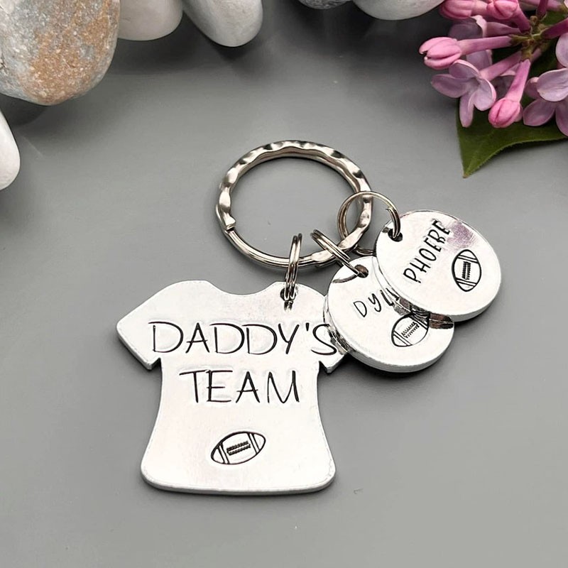 Personalized Daddy's Rugby Team Keychain Father's Day Gift
