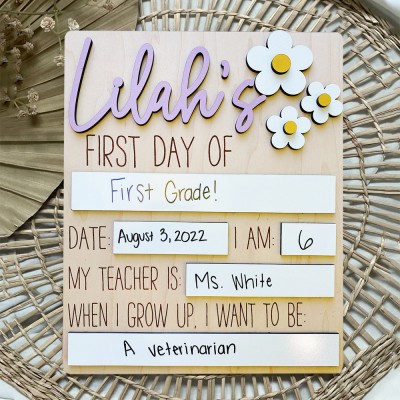 Personalized First Day of School Daisy Sign Girls Back to School Board Gifts for Kids