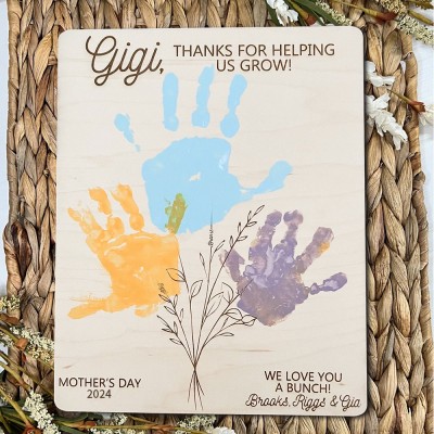 Custom Gigi Thanks For Helping Us Grow Flower Bouquet DIY Handprint Sign With Grandkids Names Mother's Day Gift Ideas