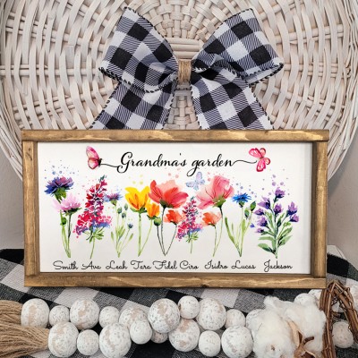 Grandma's Garden Personalized Birth Flower Wood Frame with Grandkids Names Unique Gifts for Grandma Mom
