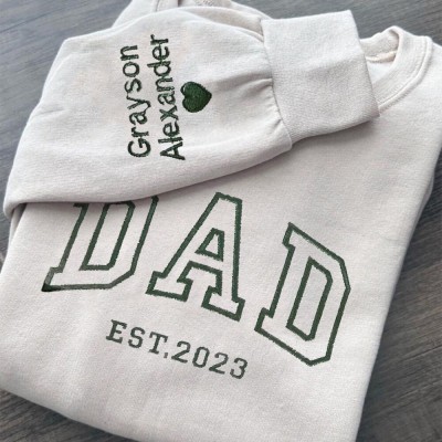 Personalized Dad Embroidered Sweatshirt Hoodie With Kids Names Unique Father's Day Gift Ideas