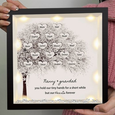 Personalized Light Up Family Tree Box Frame with 1-25 Names Mother's Day Gift For Grandma, Mom