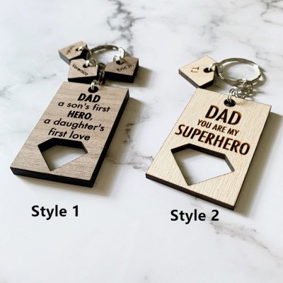 Engraving Father's Day Gift Personalized Superhero Dad Keychain with 1-10 Names 