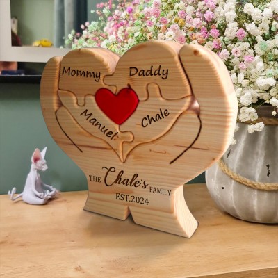 Engraved Names Heart Wooden Family Puzzle Home Gift Ideas for Mother's Day