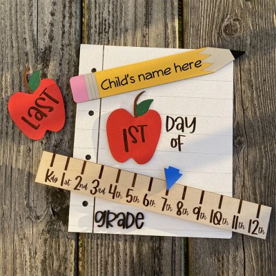 Personalized Interchangeable Back to School Sign First Day of School Photo Prop Gift Ideas for Kids