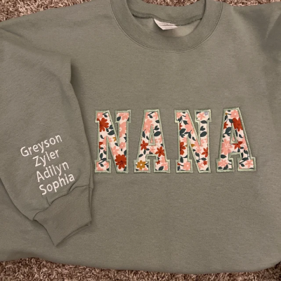 Custom Mama With Flower Pattern Embroidered Sweatshirt Hoodie Perfect Gift For Mom Birthday Gifts For Grandma