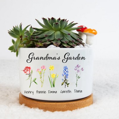 Personalized Grandma's Garden Birth Flower Mini Plant Pot Gift for Grandma Nana 