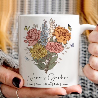 Personalized Mom's Garden Mug With Birth Flower Bonquet Keepsake Gift For Mom Grandma Mother's Day Gift Ideas