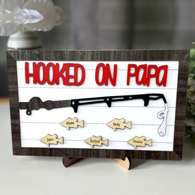 Hooked on Papa Wood Sign with Kids Name Fishing Lover Sign Gift Idea for Dad Papa