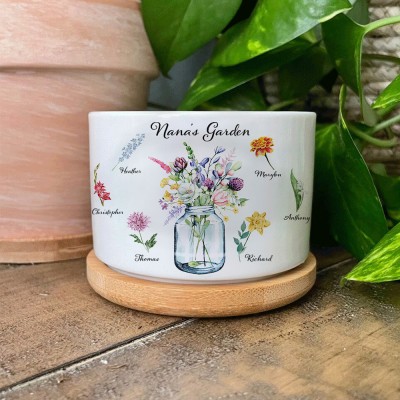 Grandma's Garden Outdoor Birth Flower Mini Succulent Pot with Grandkids Names Personalized Gifts for Grandma Christmas Gifts for Mom