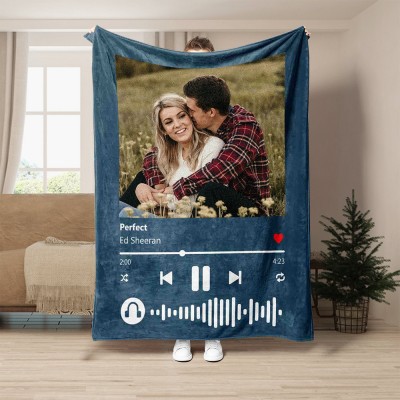 Personalized Spotify Music Song Photo Blanket Valentine's Day Gift Ideas for Boyfriend Anniversary Gifts for Her